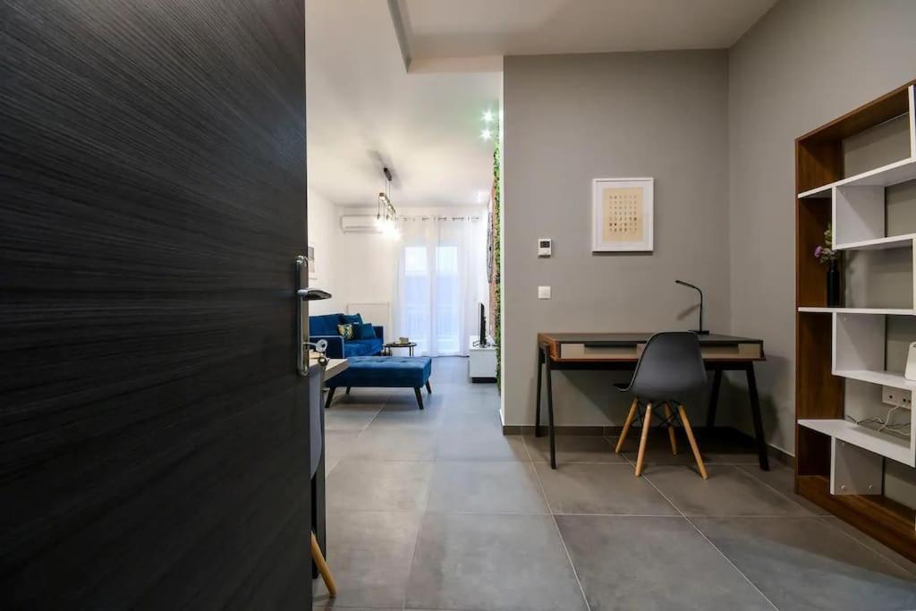 Ophelia Luxurious Suite #Tifhelexpo سالونيك المظهر الخارجي الصورة