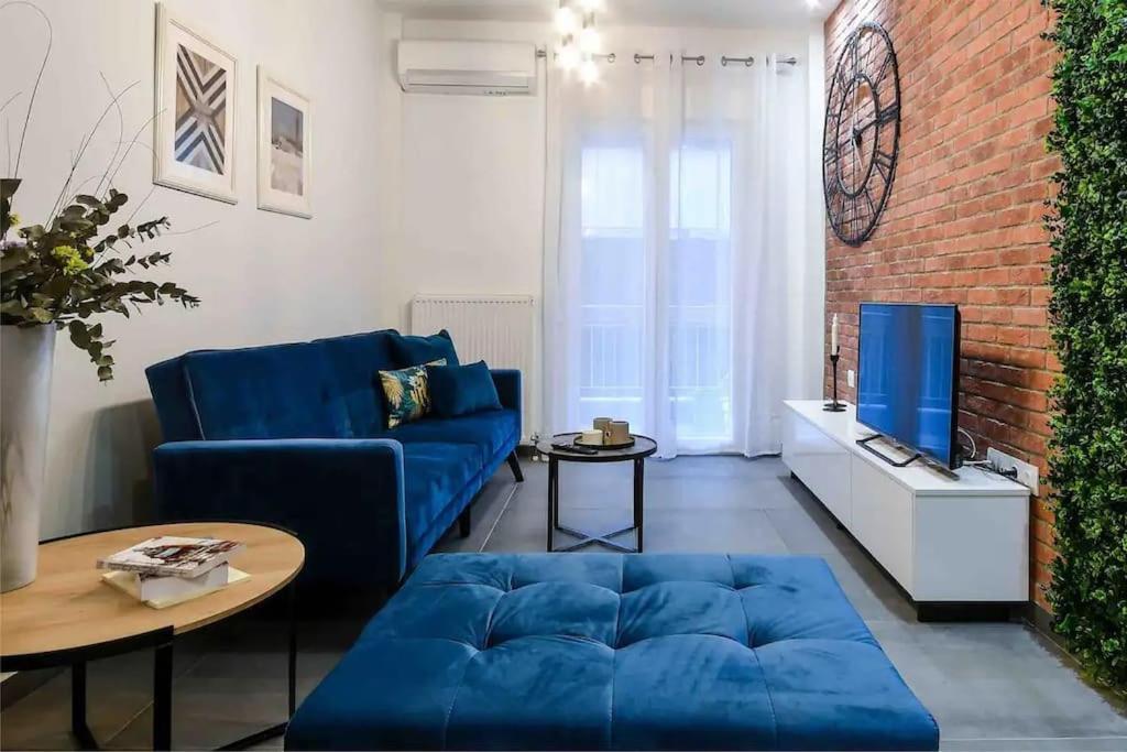 Ophelia Luxurious Suite #Tifhelexpo سالونيك المظهر الخارجي الصورة