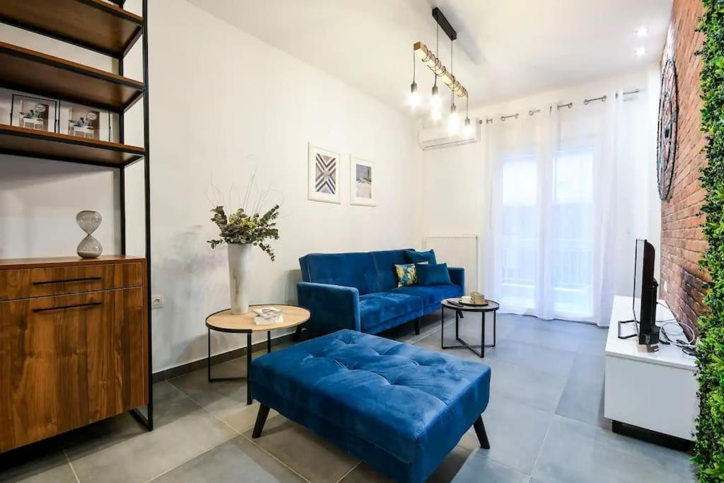 Ophelia Luxurious Suite #Tifhelexpo سالونيك المظهر الخارجي الصورة